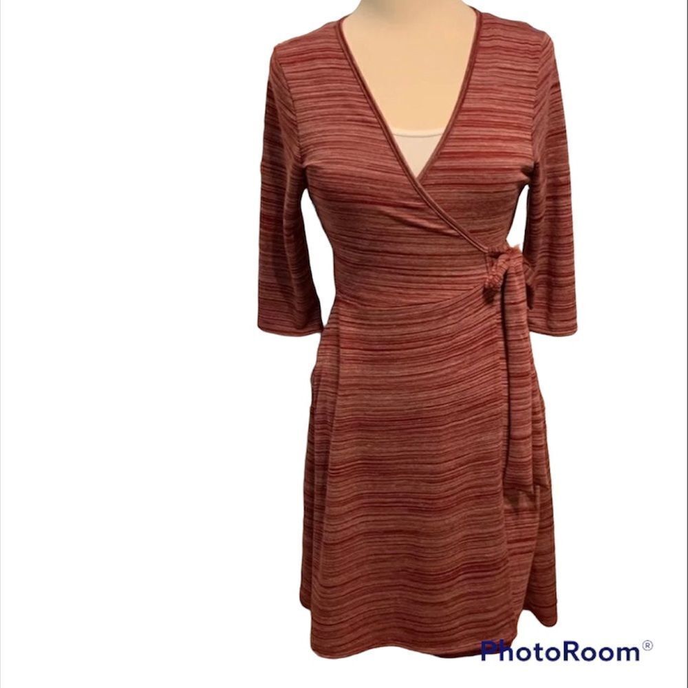 Piphany Medium wrap dress in burgundy/gray
